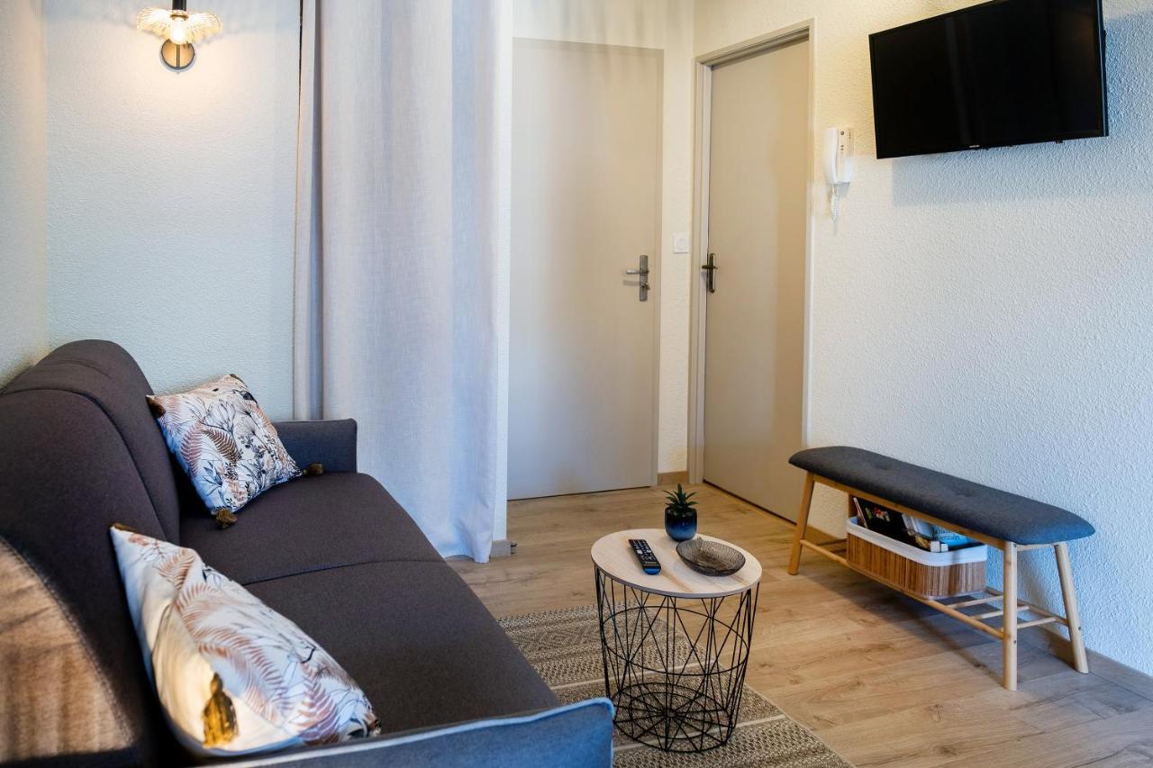 Appart. T 1 Bis, Centre Ville, Entierement Renove Lourdes Exterior foto