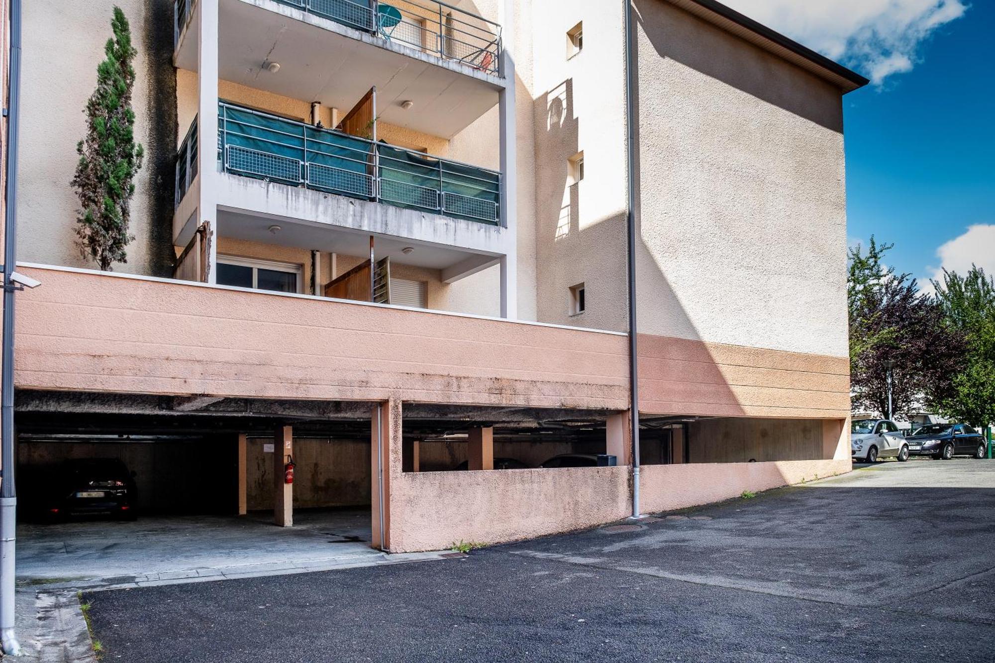 Appart. T 1 Bis, Centre Ville, Entierement Renove Lourdes Exterior foto